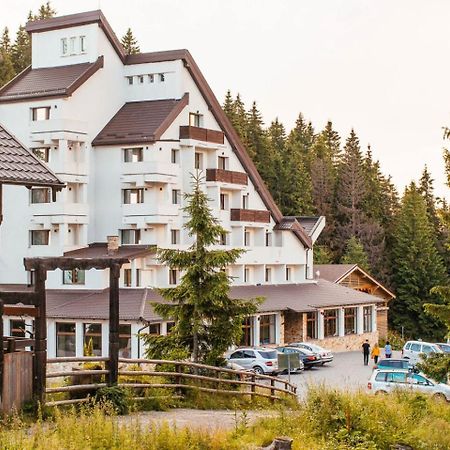 Hotel Alpin Rarau Câmpulung Moldovenesc المظهر الخارجي الصورة