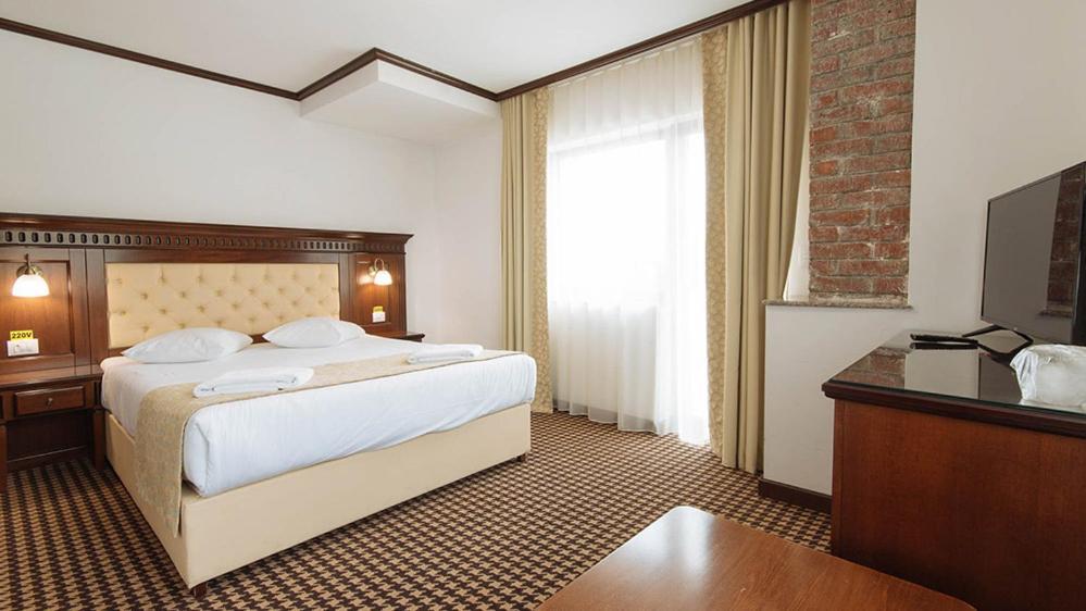 Hotel Alpin Rarau Câmpulung Moldovenesc المظهر الخارجي الصورة
